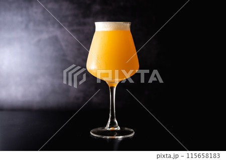 アメリカンクラフトビールのイメージ ヘイジーIPA等 アメリカンクラフトビールのイメージ ヘイジーIPA等 115658183