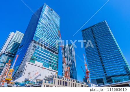 日本の東京都市景観 5月。渋谷駅再開発…（渋谷駅西口出入口付近の壁面も覆われる予定）＝3日 115663619