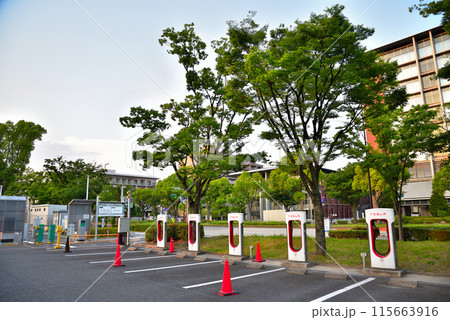 《愛知県》名古屋市名城公園駐車場 テスラEV充電ステーション 《愛知県》名古屋市名城公園駐車場 テスラEV充電ステーション 115663916