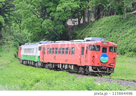 小湊鉄道 上総大久保 キハ40-3+キハ40-2+キハ40-5 天北 小湊鉄道 上総大久保 キハ40-3+キハ40-2+キハ40-5 天北 115664496