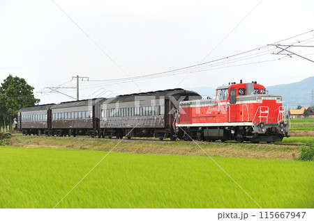 磐越西線　広田ー会津若松　JR東日本　DE10-1124（郡山）＋旧客（高崎） 115667947