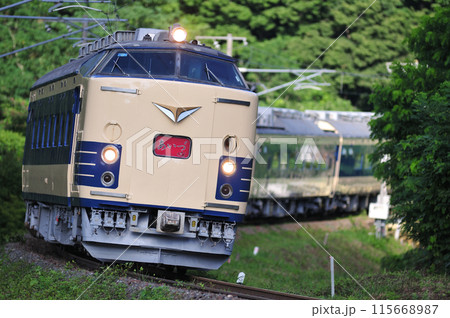 磐越西線 磐梯熱海ー中山宿 JR東日本 583系 N-1+N-2編成(仙台) あいづ 磐越西線 磐梯熱海ー中山宿 JR東日本 583系 N-1+N-2編成(仙台) あいづ 115668987
