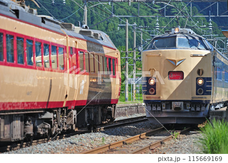 磐越西線 川桁 JR東日本 583系 N-1+N-2編成 A-1+A-2編成(仙台) あいづ 磐越西線 川桁 JR東日本 583系 N-1+N-2編成 A-1+A-2編成(仙台) あいづ 115669169