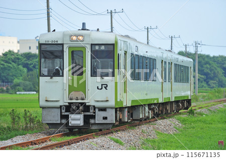 八高線　用土ー児玉　JR東日本　キハ111-206＋キハ112-206（高崎） 115671135