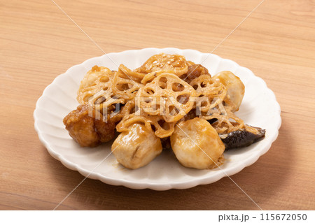 里芋と鶏肉の旨煮 115672050