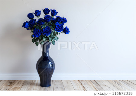 青いバラの花が花瓶に入れられ木製の床に置かれた白い塗り壁背景のリアルイラスト 115672319