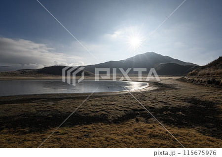 阿蘇の風景 草千里ヶ浜 阿蘇の風景 草千里ヶ浜 115675976