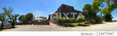 丸亀城 石垣と延寿閣別館 丸亀城 石垣と延寿閣別館 115677847