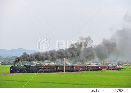 信越本線　安中ー磯部　JR東日本　C61-20＋旧客＋DD51-842　SLレトロ碓氷 115679292