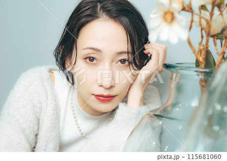 ミドル女性のビューティーポートレート スキンケア コスメ ミドル女性のビューティーポートレート スキンケア コスメ 115681060