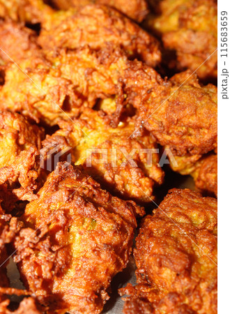 A picture of pakora with selective focus A picture of pakora with selective focus 115683659