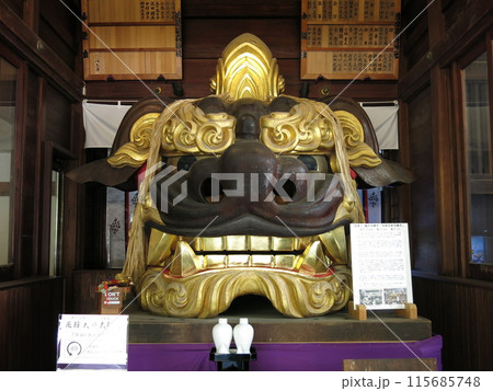 東京都中央区築地の波除神社（波除稲荷神社）にある厄除天井大獅子 115685748