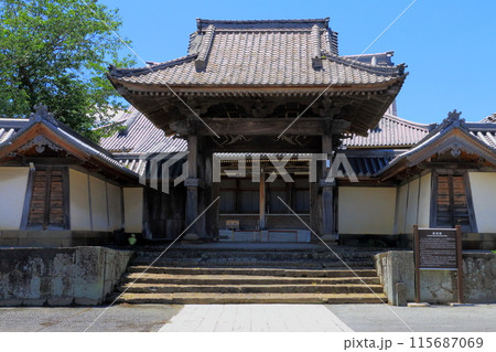 西本願寺四日市別院山門(宇佐市) 西本願寺四日市別院山門(宇佐市) 115687069