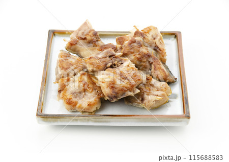 シイラのあらの塩焼き 115688583