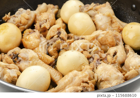 鶏手羽元とたまごの甘辛煮 115688610