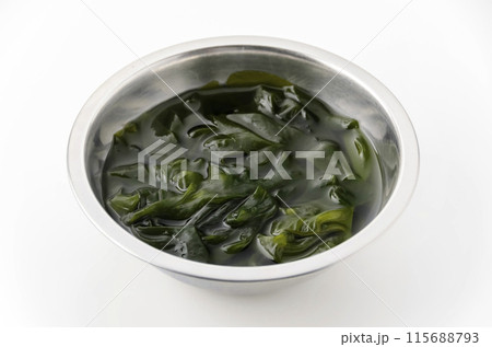 水戻ししたワカメ 115688793