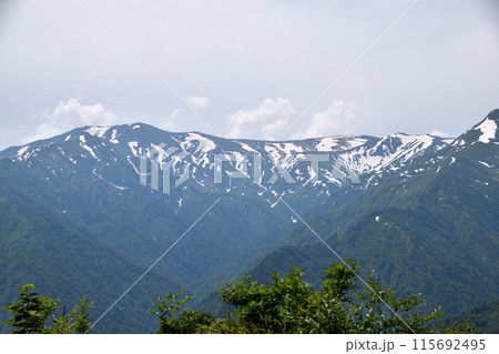 飯豊連峰倉手山 飯豊連峰倉手山 115692495