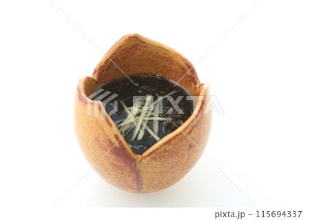 もずく酢和食器中心置き 115694337