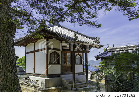 生口島　法然寺　お堂　広島県尾道市 115701262