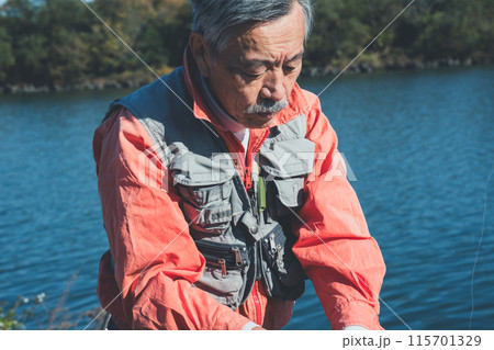 コイ釣り 115701329
