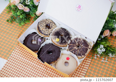 donuts with delicious layers as a background 115702607