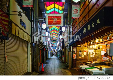 京都、早朝の錦小路 京都、早朝の錦小路 115702952