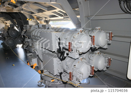 護衛艦に搭載される自走式デコイ デコイランチャー 護衛艦に搭載される自走式デコイ デコイランチャー 115704036