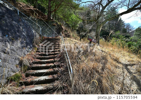 但馬国「生野城」 曲輪と石垣 但馬国「生野城」 曲輪と石垣 115705594