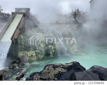 草津温泉の湯畑 草津温泉の湯畑 115709695