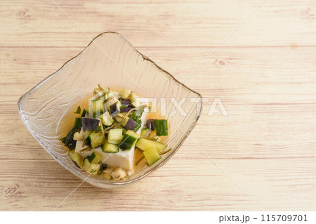豆腐の夏野菜のせ 115709701