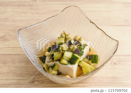 豆腐の夏野菜のせ 豆腐の夏野菜のせ 115709702