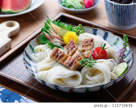 夏の味覚 スタミナ満点 鰻そうめん 夏の味覚 スタミナ満点 鰻そうめん 115710636