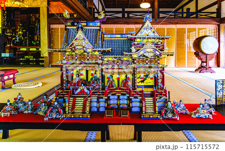 京都、妙覚寺のひな人形 115715572