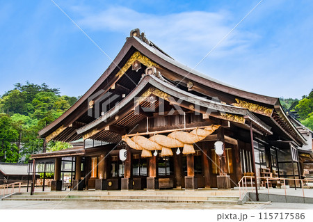 出雲大社　拝殿 115717586