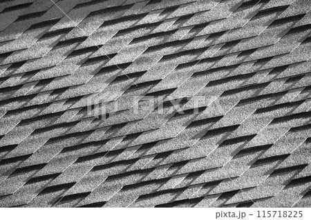 Modern gray tiling made of flexible shingles, background texture 115718225