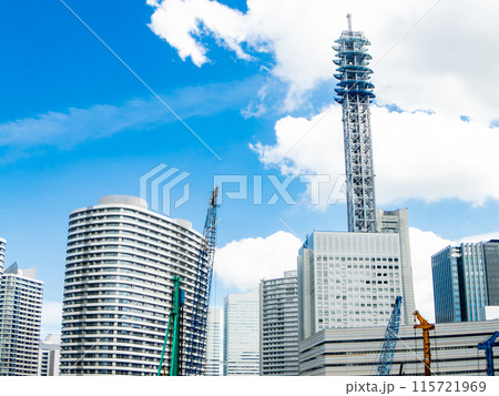 横浜みなとみらいエリアの都会の景色 横浜みなとみらいエリアの都会の景色 115721969