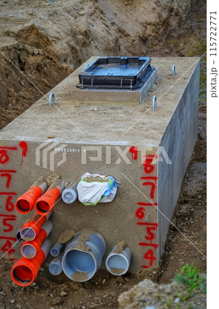 ケーブル 電線共同溝 埋設工事 ケーブル 電線共同溝 埋設工事 115722771