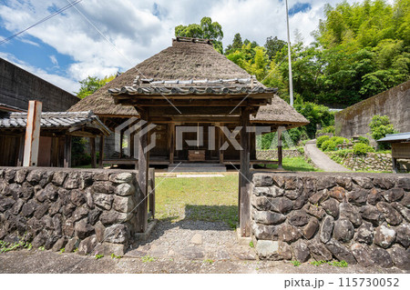 吉祥寺の薬師堂と門 吉祥寺の薬師堂と門 115730052