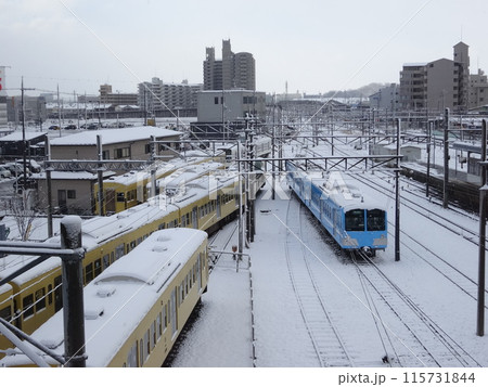 雪の彦根駅 雪の彦根駅 115731844