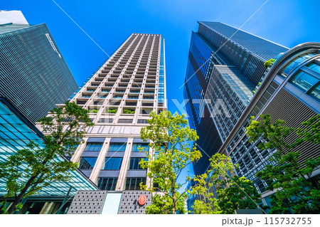 日本の東京都市景観 6月。日本橋駅(出入口B6)とつながる東京日本橋タワーなどを望む=5日 日本の東京都市景観 6月。日本橋駅(出入口B6)とつながる東京日本橋タワーなどを望む=5日 115732755