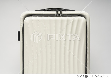 スーツケース 115732967