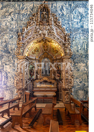 Interior of Sao Pedro church, Igreja de Sao Pedro in Faro, Portugal. 115734846