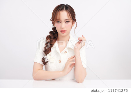 Beautiful young asian woman with clean fresh skin on white background, Face care, Facial treatment, Cosmetology, beauty and spa, Asian women portrait. 115741276