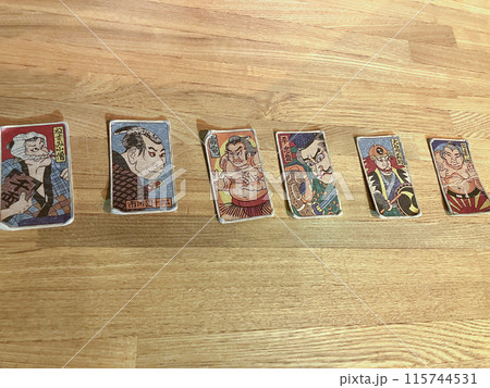 子供の玩具めんこ 子供の玩具めんこ 115744531