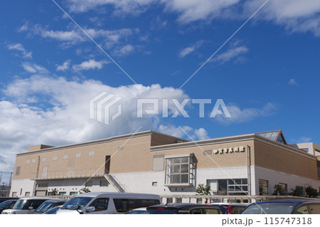 加賀市美術館 115747318