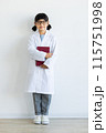 白衣の女の子 115751998