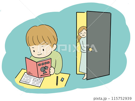勉強を頑張る男の子と見守る母親 115752939