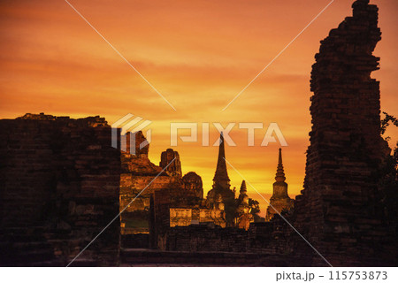 THAILAND AYUTTHAYA WAT MAHATHAT 115753873