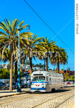 Historic streetcar on the Embarcadero in San Francisco - California, United States 115754908
