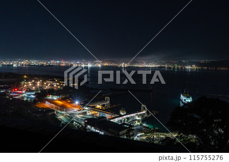 桜島港フェリーターミナルの夜景 115755276